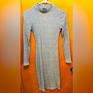 Lulus size small gray sweater dress